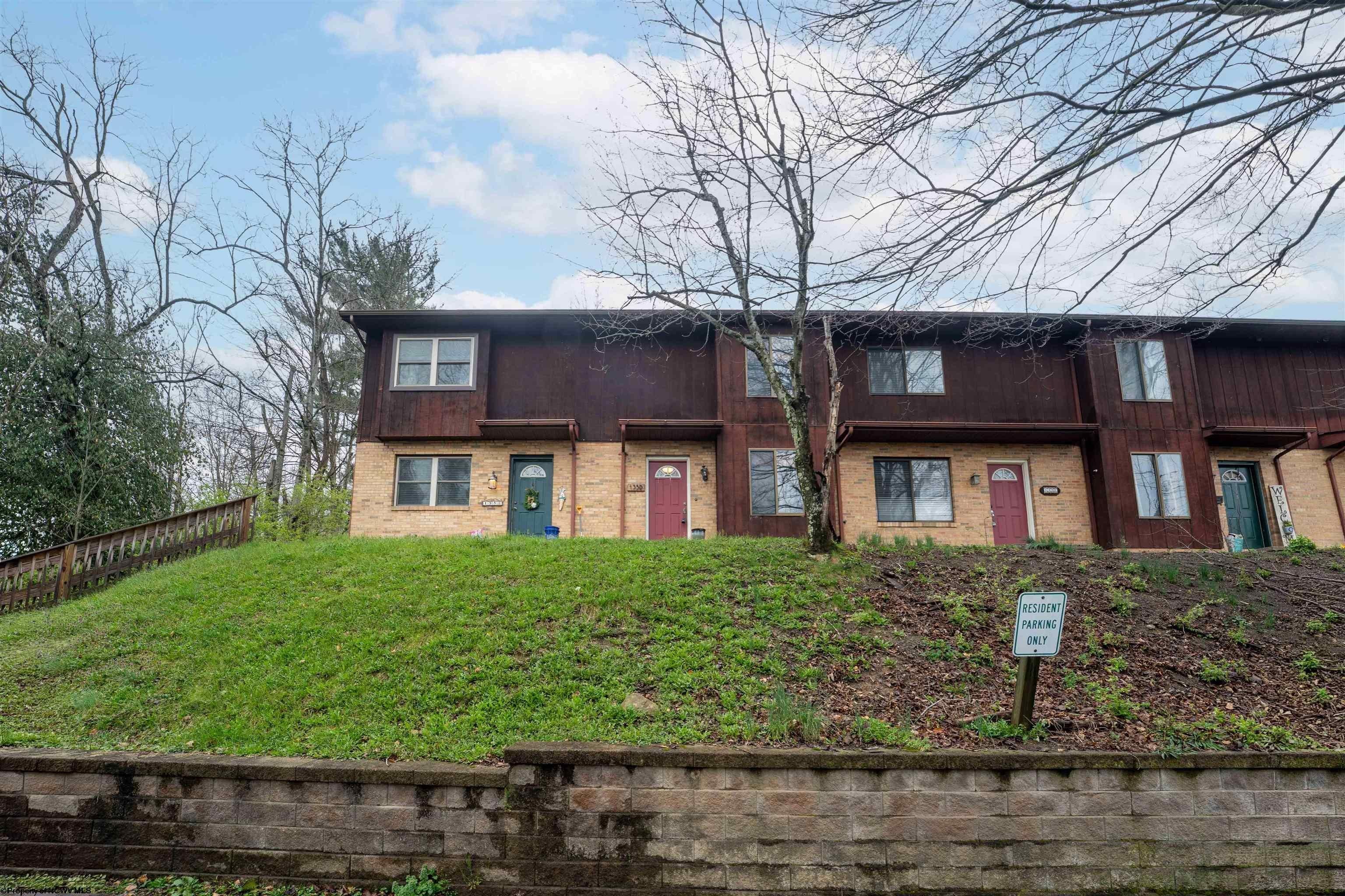 Single Family 2BR 2BA - 135 Lough Street, Westover, WV