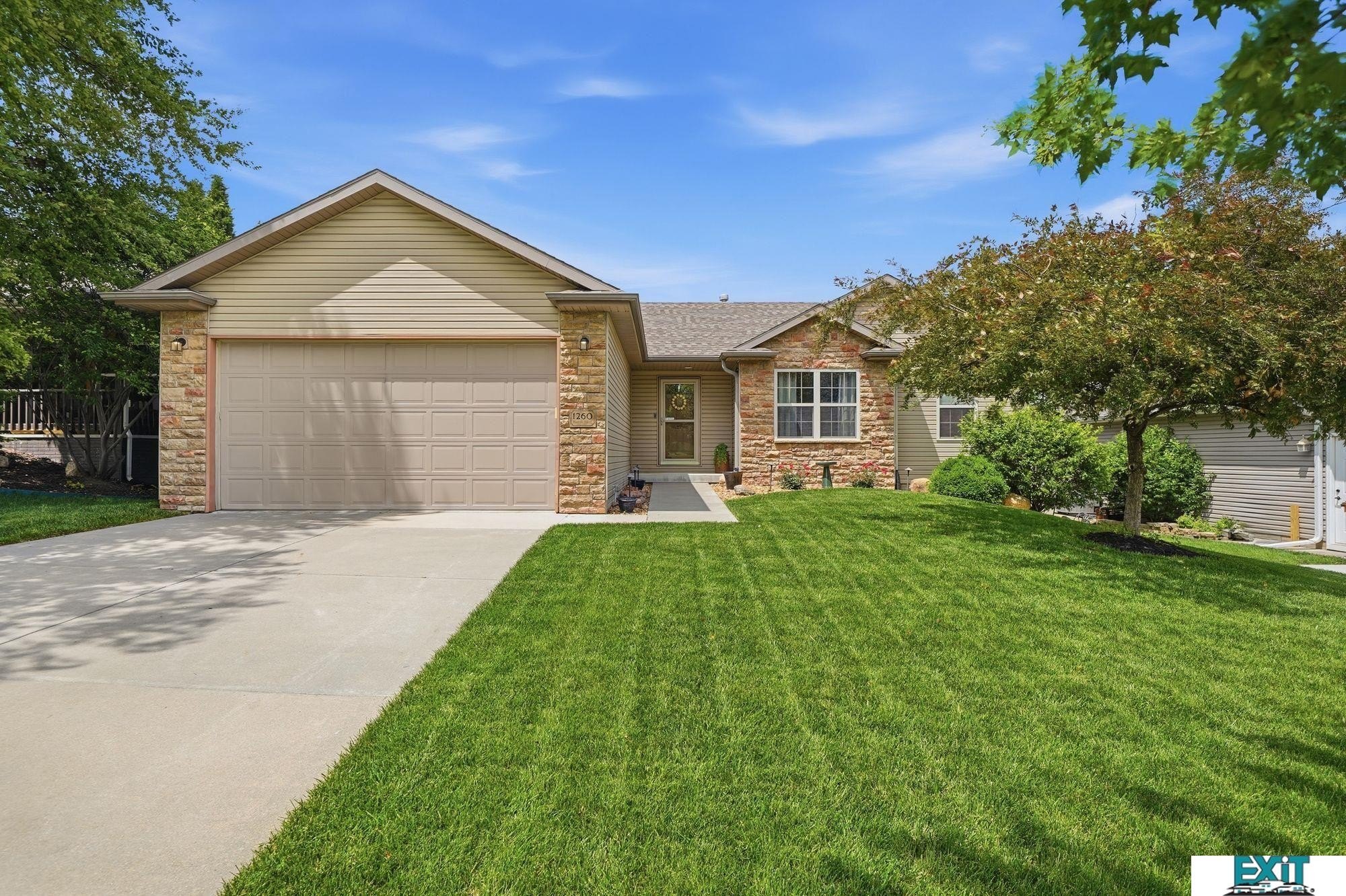 Single Family 3BR 2BA - 1260 Morton Street, Lincoln, NE