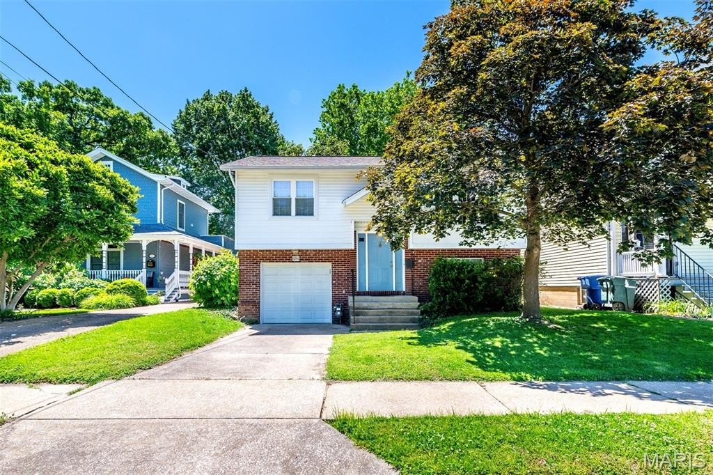 Single Family 3BR 2BA - 6936 Waldemar Avenue, St Louis, MO