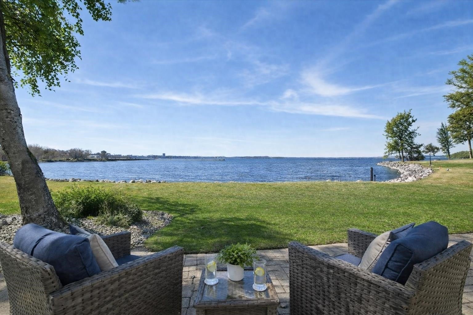 Single Family 5BR 5BA - 32 Fuller Court, Madison, WI