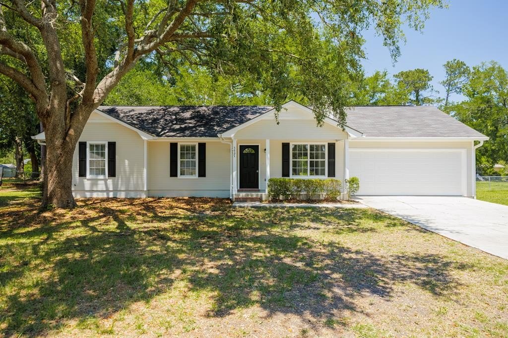 Single Family 3BR 2BA - 3967 Nicole Lane, Valdosta, GA