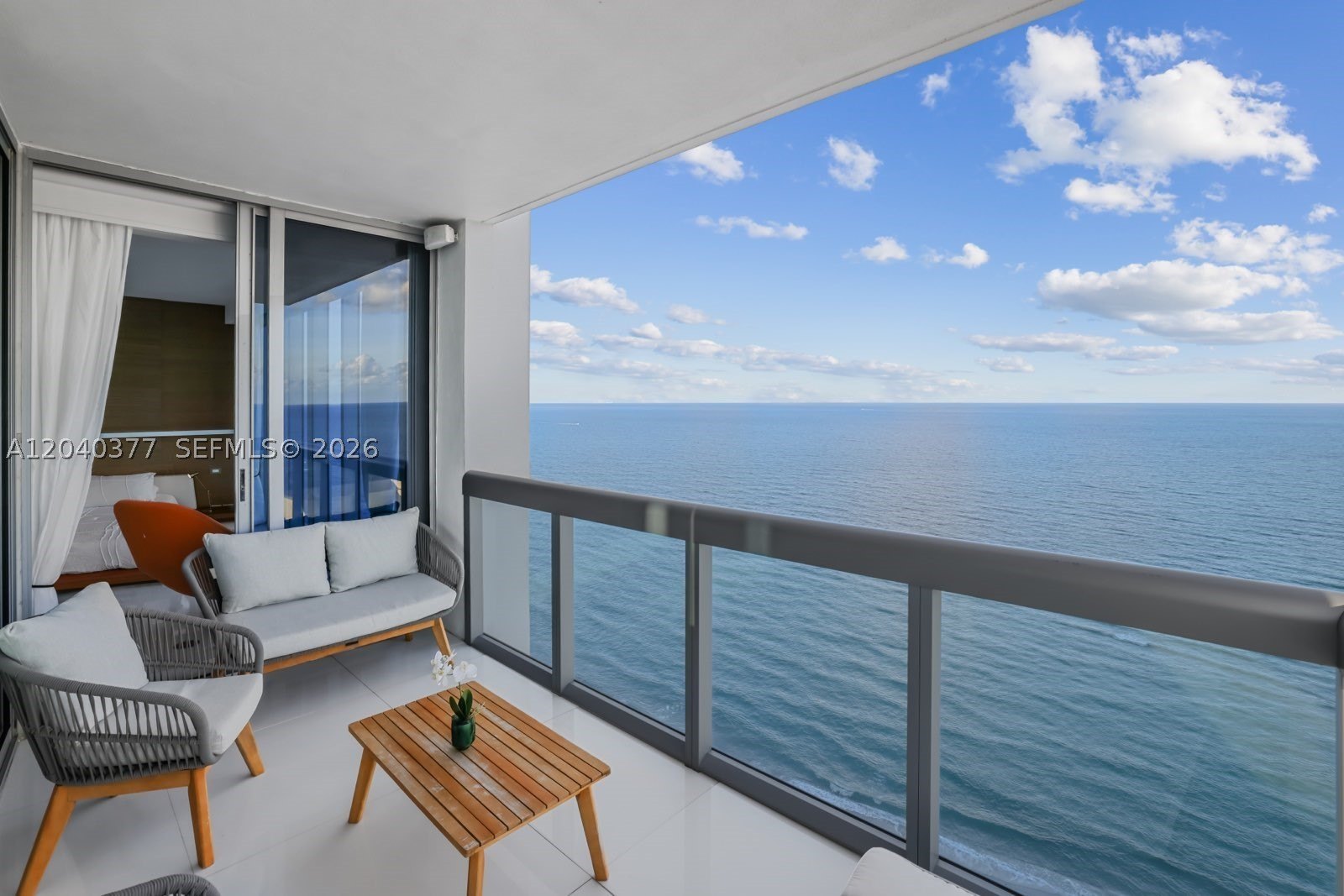 Condo 2BR 2BA - 6899 Collins Ave, Miami Beach, FL