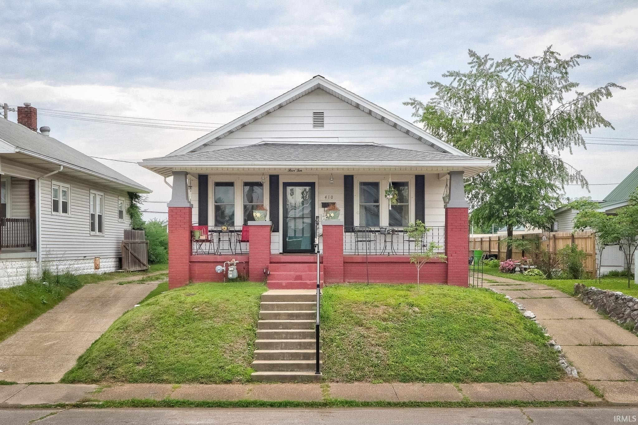 Single Family 2BR 1BA - 410 Richardt Avenue, Evansville, IN