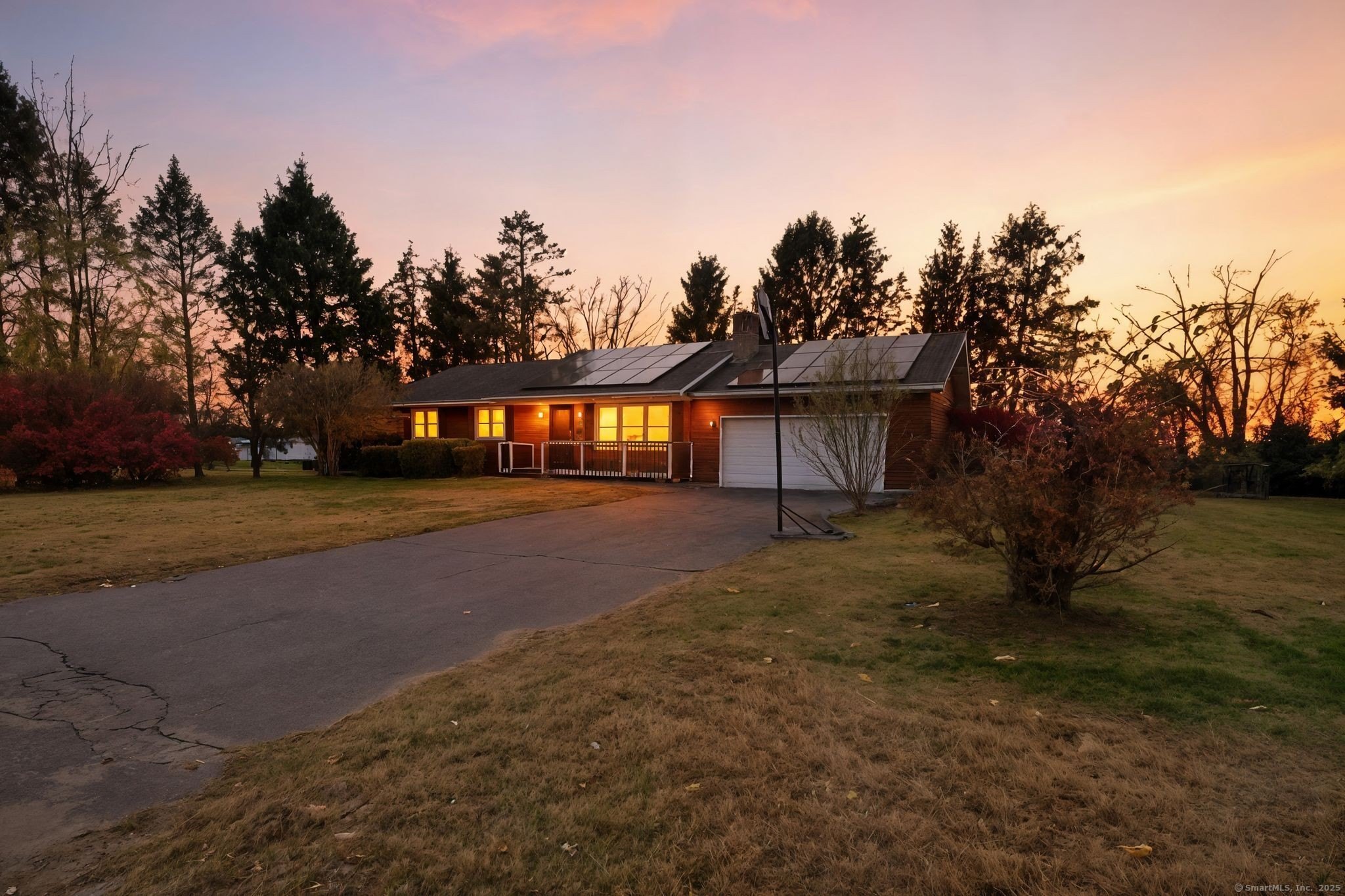 3 EASTWOOD Dr