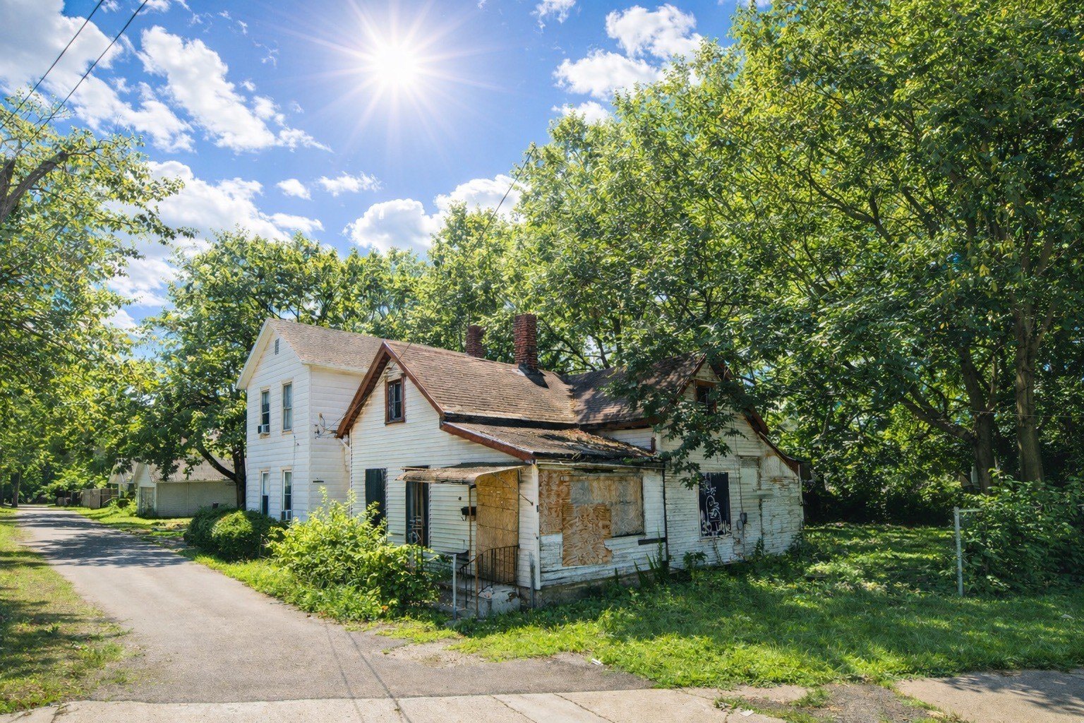 30 LITTLE St  