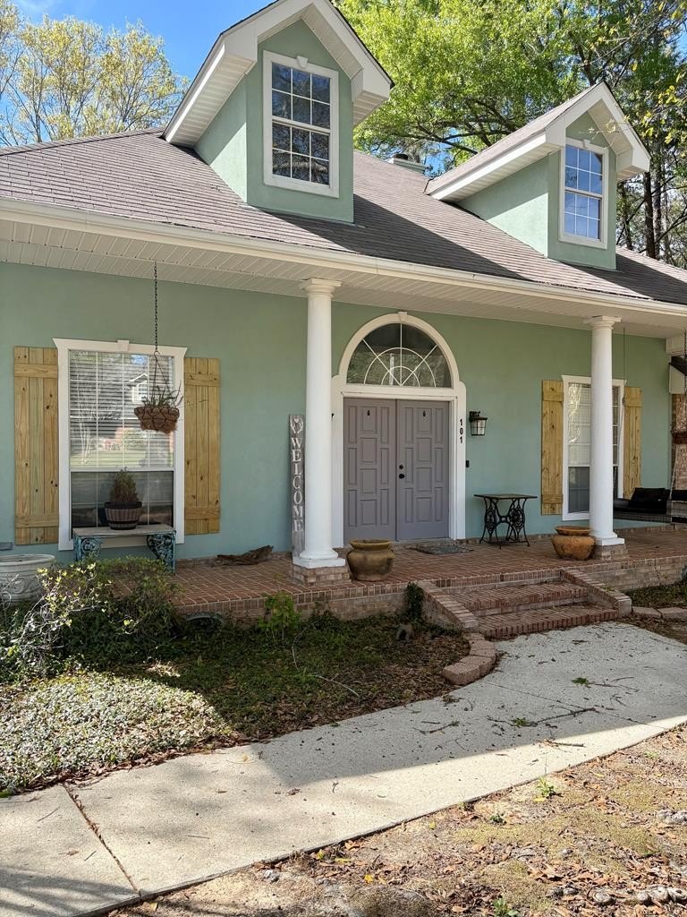 Single Family 4BR 3BA - 101 Brookhollow Dr., Carriere, MS