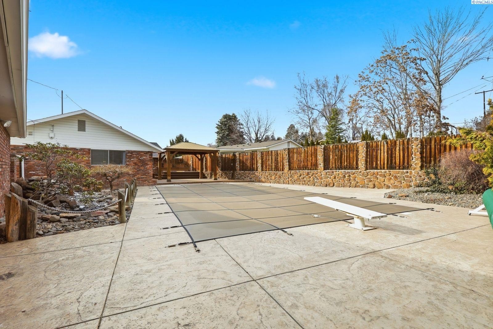 Other 4BR 2BA - 119 N 46th Ave., Yakima, WA