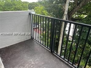 Condo 2BR 2BA - 6950 W 6th Ave, Hialeah, FL