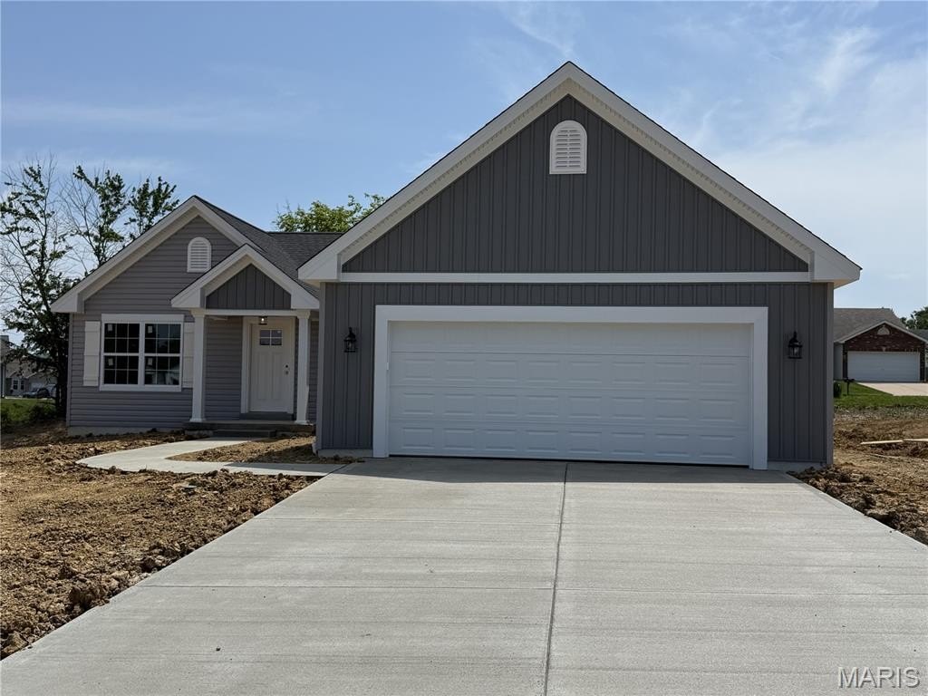 Single Family 3BR 2BA - 18804 Addi Drive, Warrenton, MO