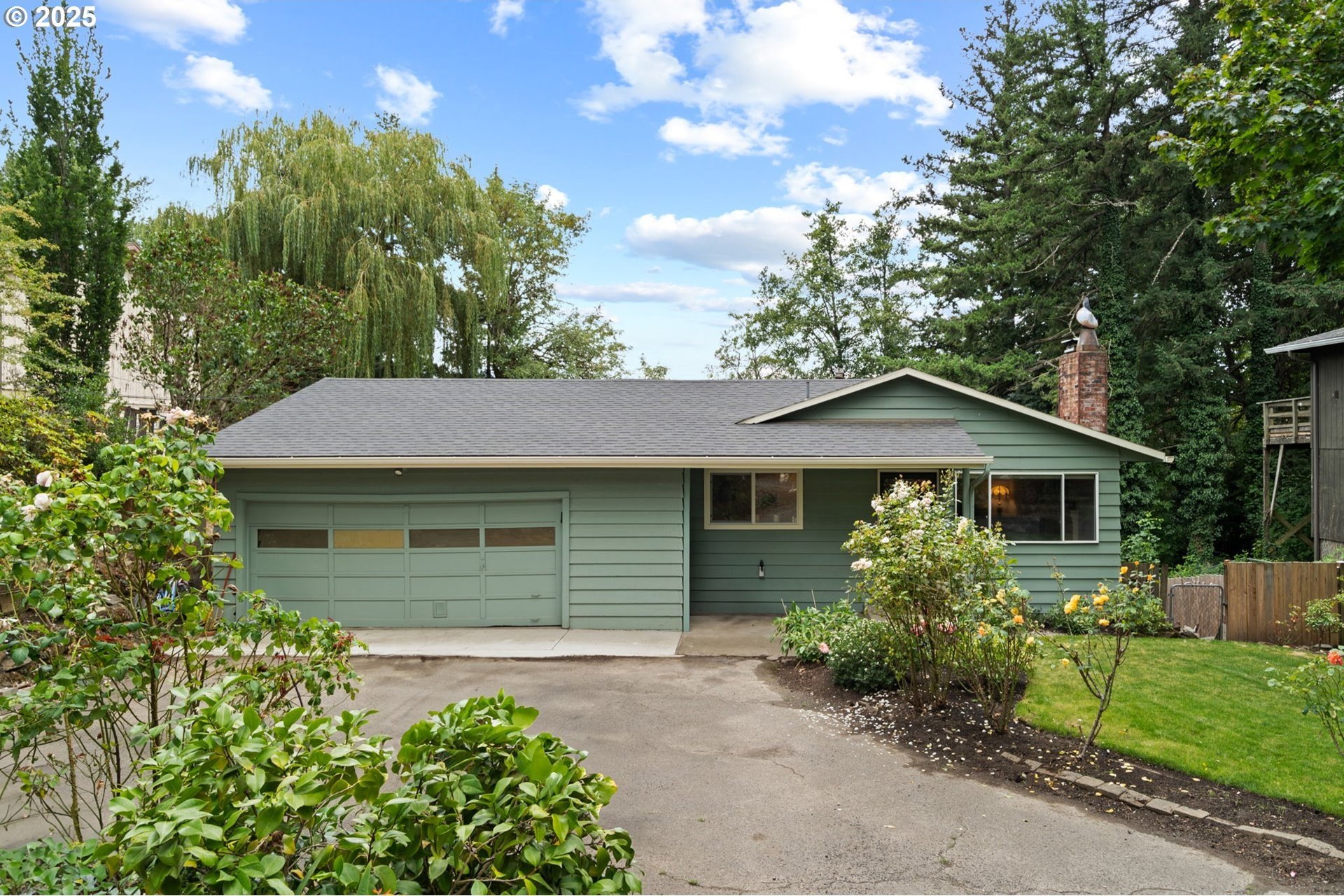 Single Family 5BR 3BA - 5944 SW WILBARD St, Portland, OR