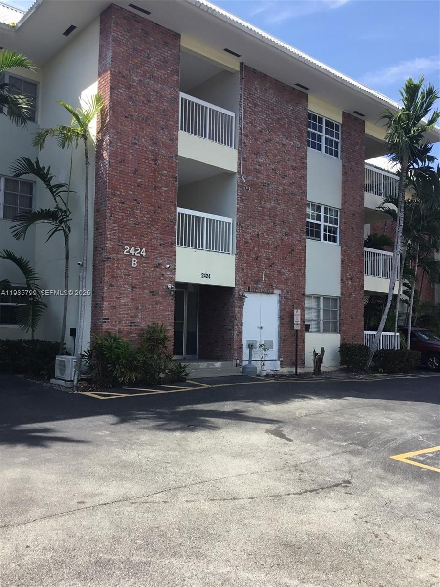 Condo 1BR 1BA - 2426 SE 17th Cswy, Fort Lauderdale, FL