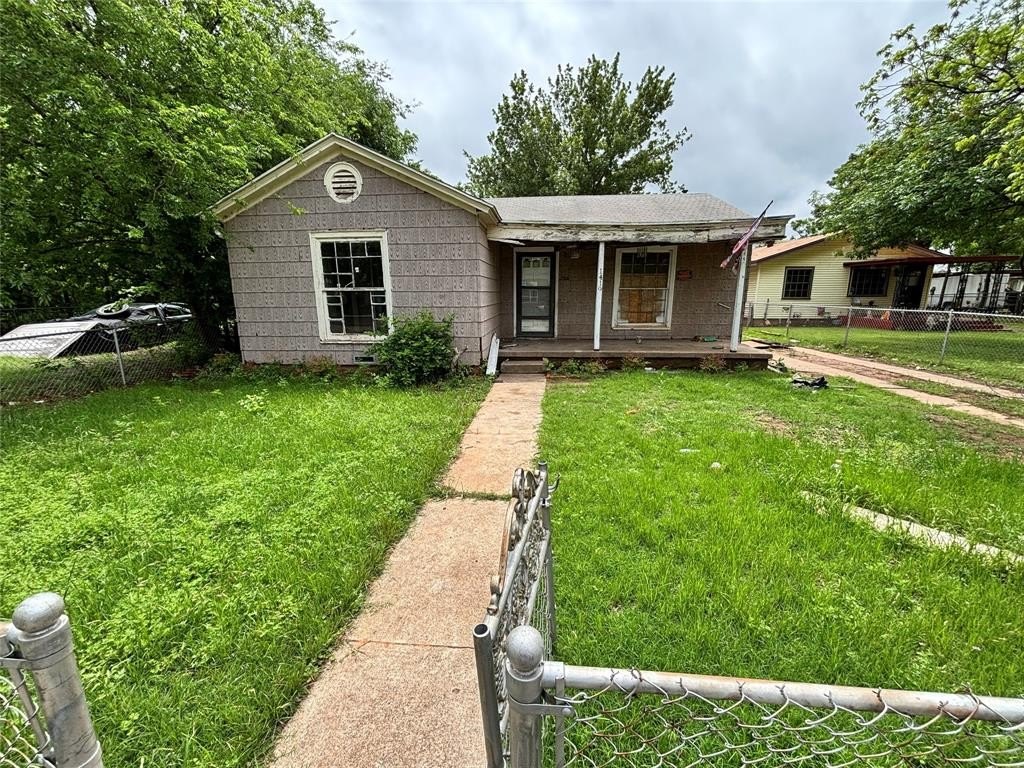 Single Family 3BR 1BA - 1419 N 6th Street, Wichita Falls, TX