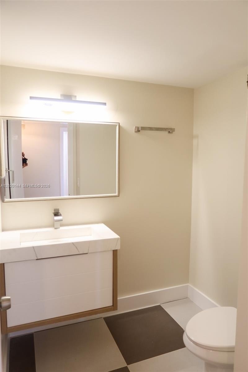 Condo 2BR 2BA - 2500 Parkview Dr, Hallandale Beach, FL