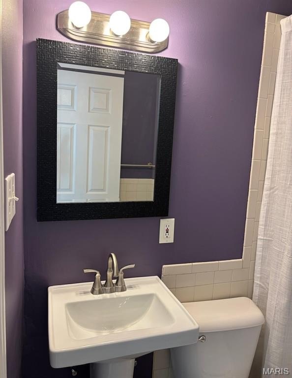 Single Family 2BR 1BA - 1219 Esquire Drive, Bellefontaine Nghbrs, MO