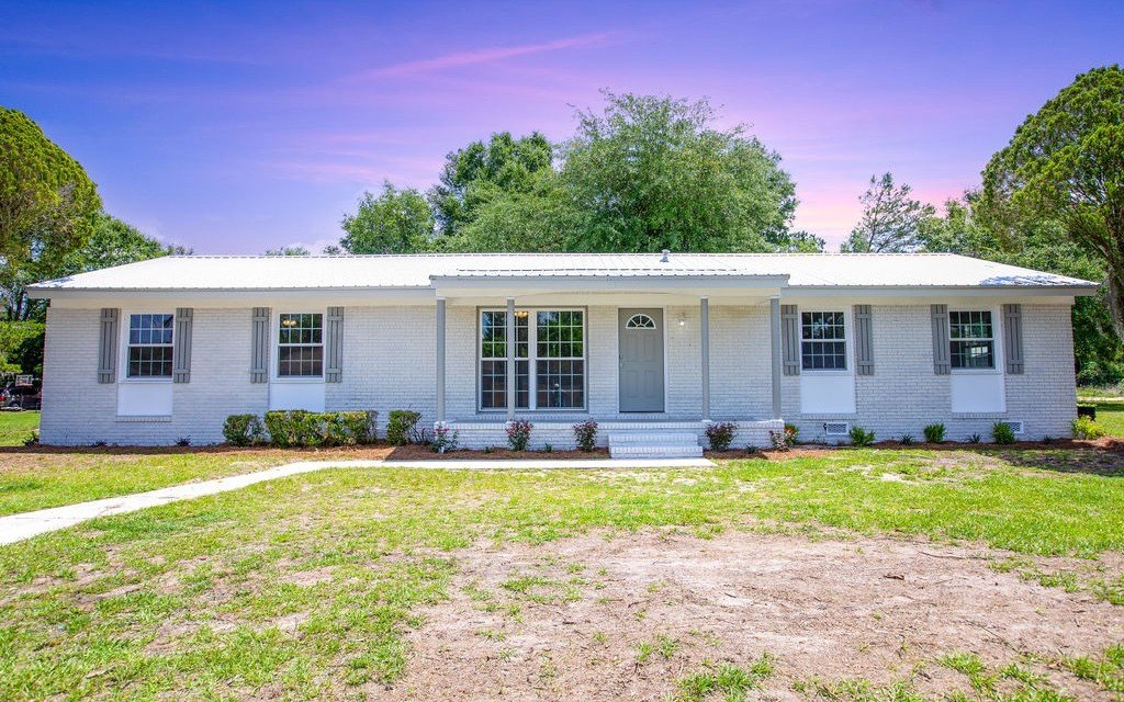Single Family 3BR 2BA - 707 CHANBRIDGE DR, Jasper, FL