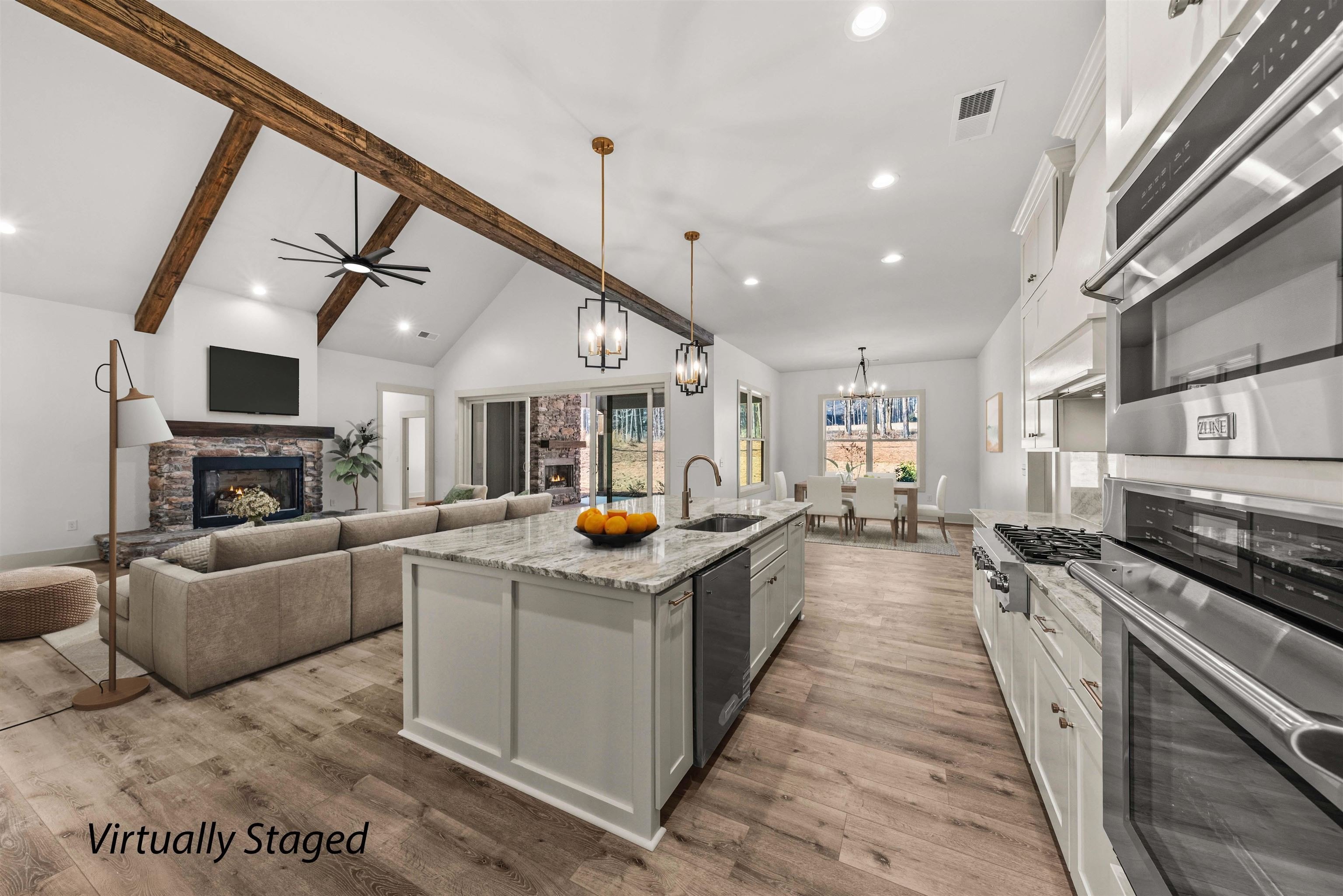 Single Family 4BR 4BA - 1570 CLUB DRIVE, Greensboro, GA