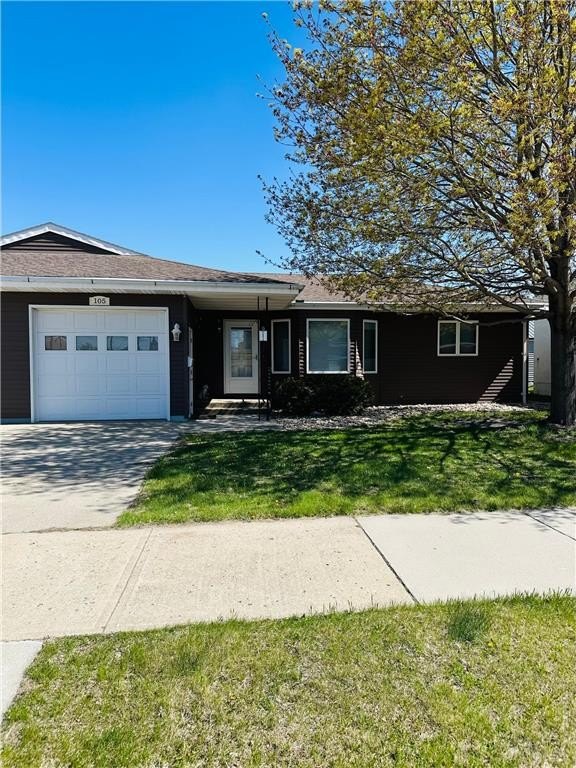 105 Oscar Ave N  