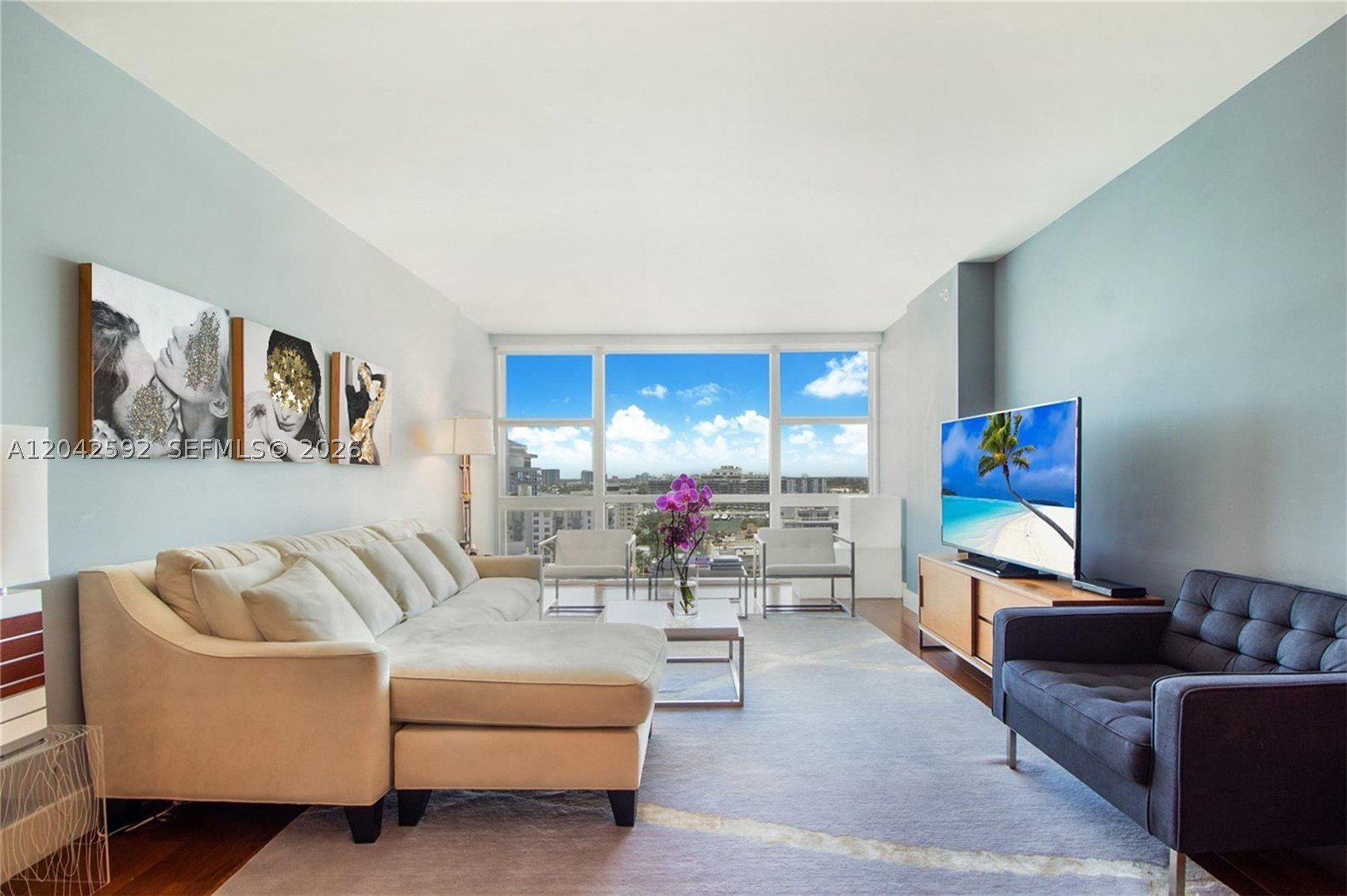 Condo 1BR 1BA - 6801 Collins Ave, Miami  Beach, FL
