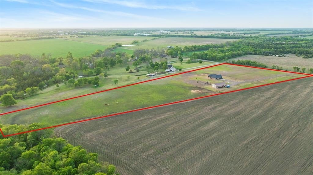Single Family 4BR 3BA - 1390 COUNTY ROAD 3500, Honey Grove, TX