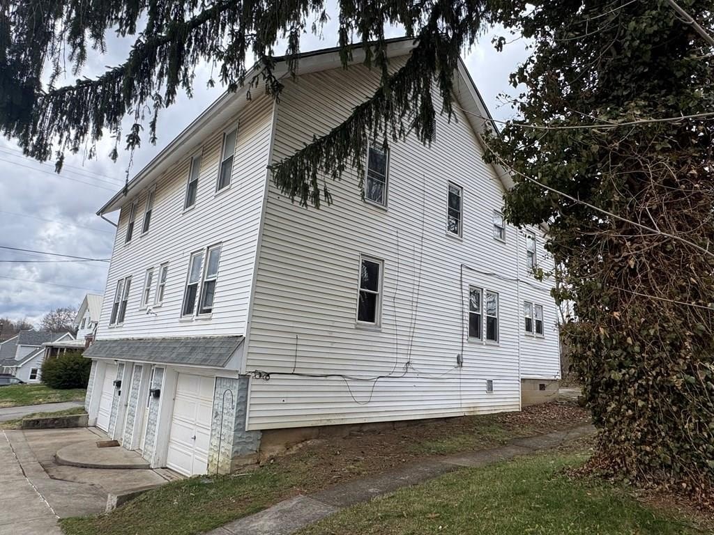 Other 8BR - 629 South St, Clarion, PA