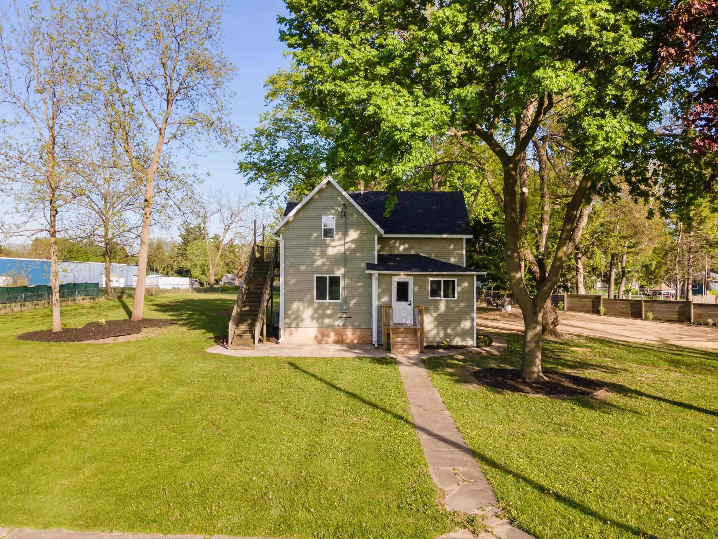 Single Family 3BR 2BA - 208 Portland Road, Waterloo, WI