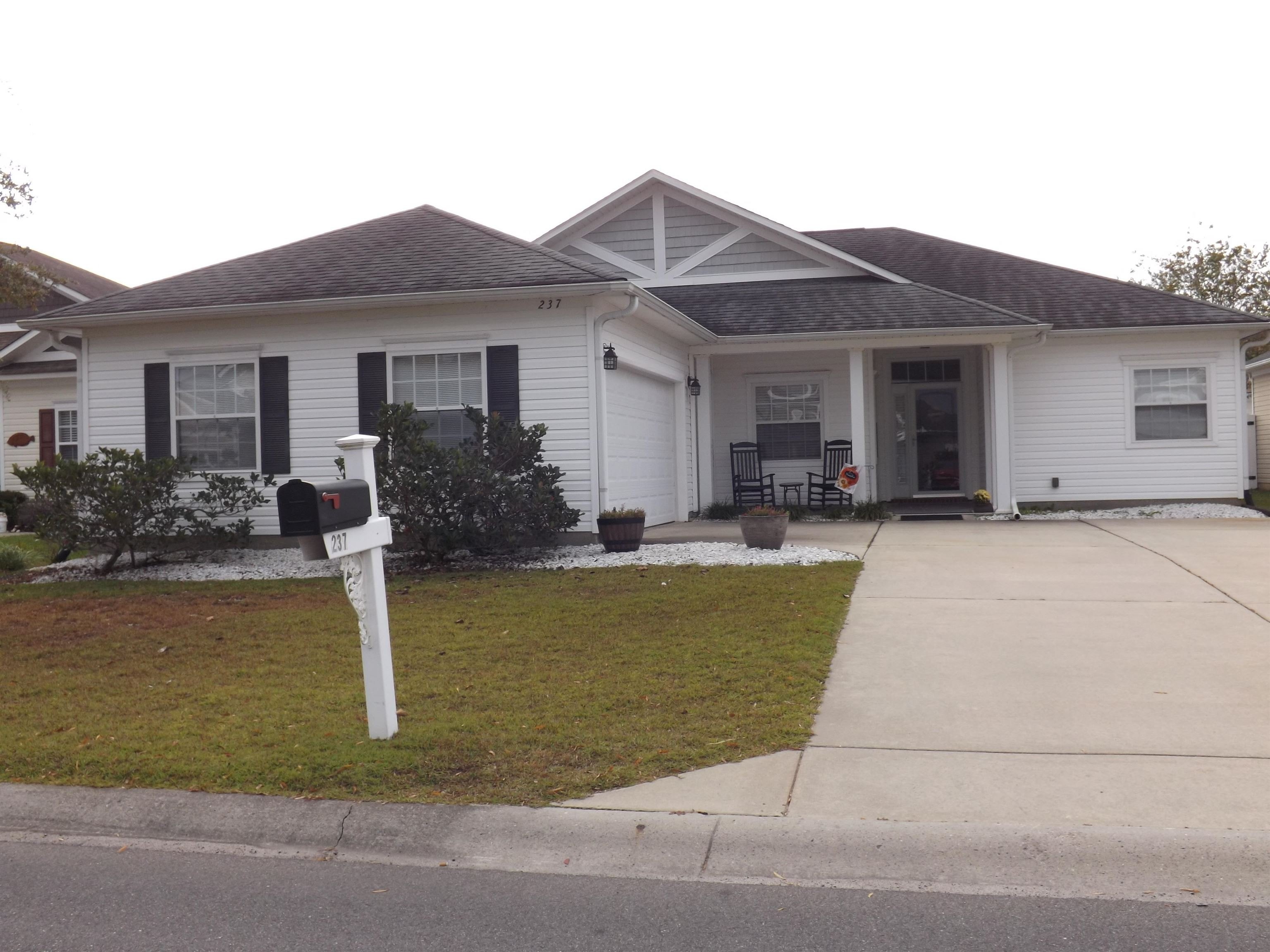 Single Family 3BR 2BA - 237 Cloverleaf Dr., Longs, SC