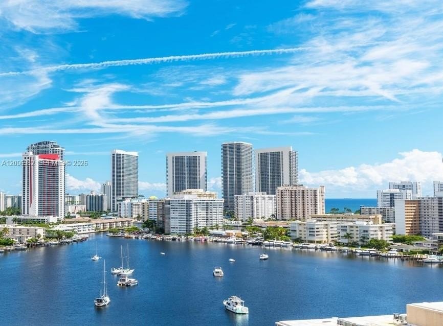 Condo 2BR 2BA - 427 Golden Isles Dr, Hallandale Beach, FL