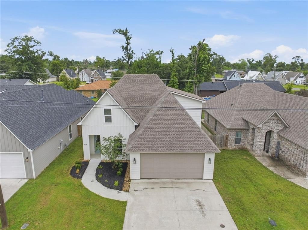 Single Family 3BR 2BA - 2121 Aubrianna Lane, Sulphur, LA