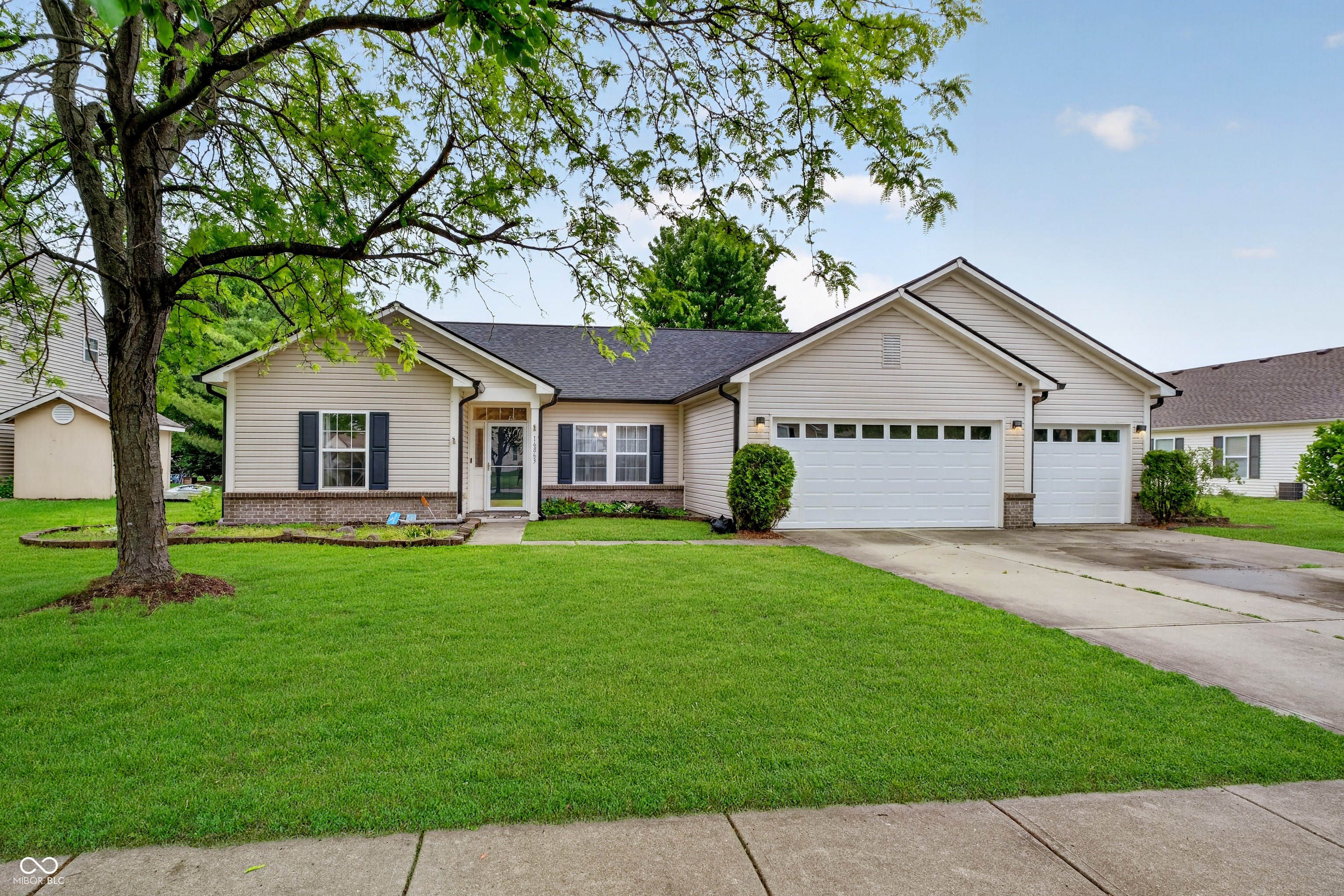 Single Family 3BR 2BA - 16863 Peach Lane, Noblesville, IN