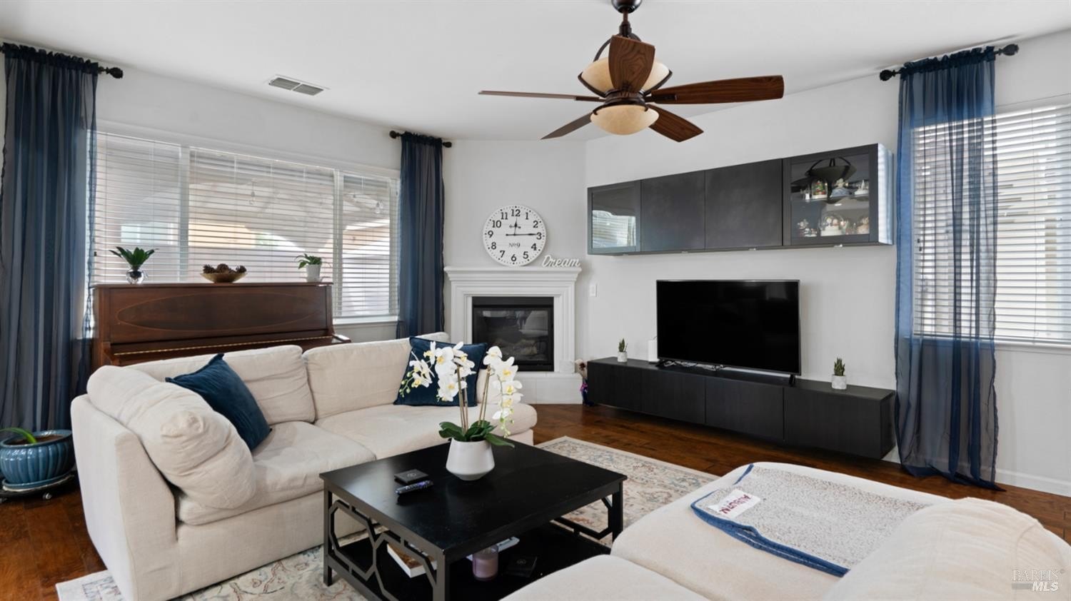 Single Family 4BR 3BA - 1157 N Station Drive, Vacaville, CA