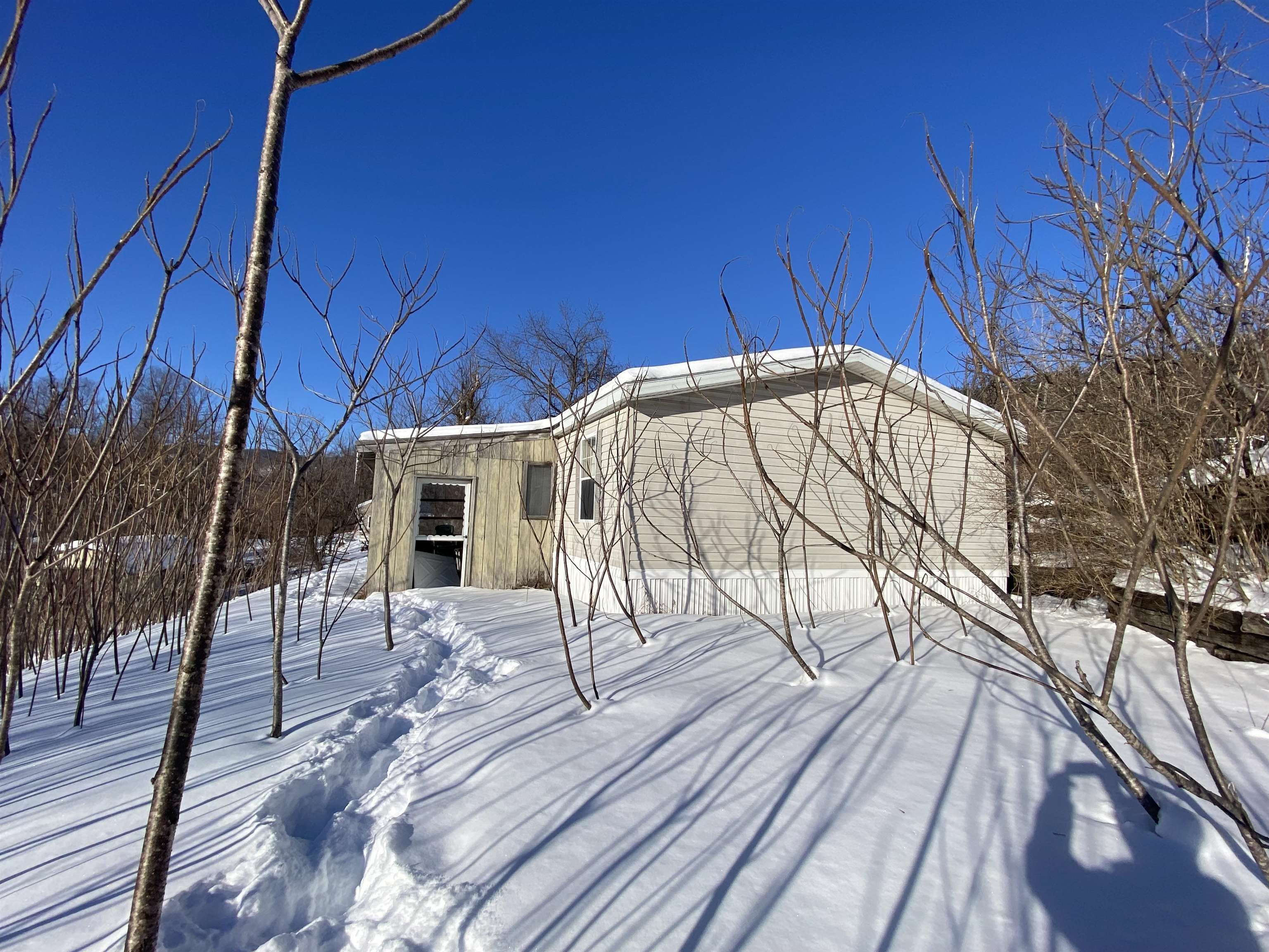 2095 Vermont Rte 14  