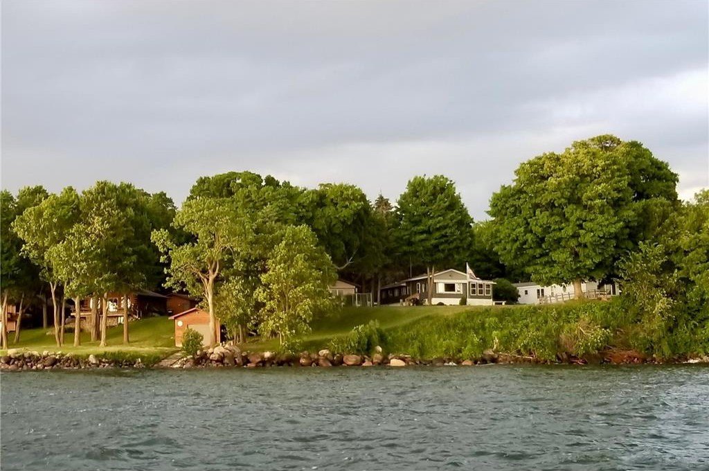 Manufactured Housing 2BR 1BA - 46315 Lucretia Lane, East Side Twp, MN