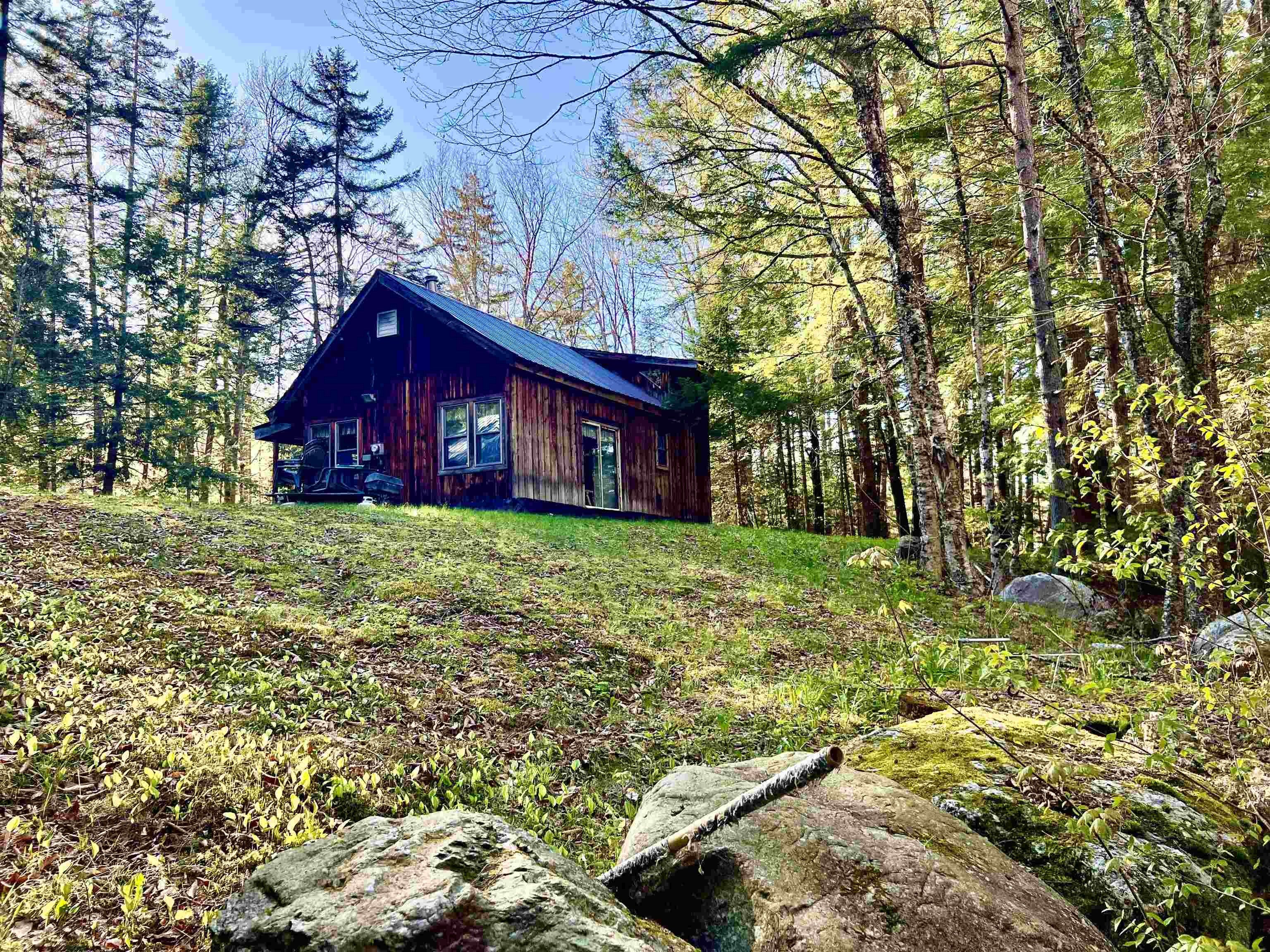 Single Family 2BR 1BA - 559 Corporation Road, Rochester, VT