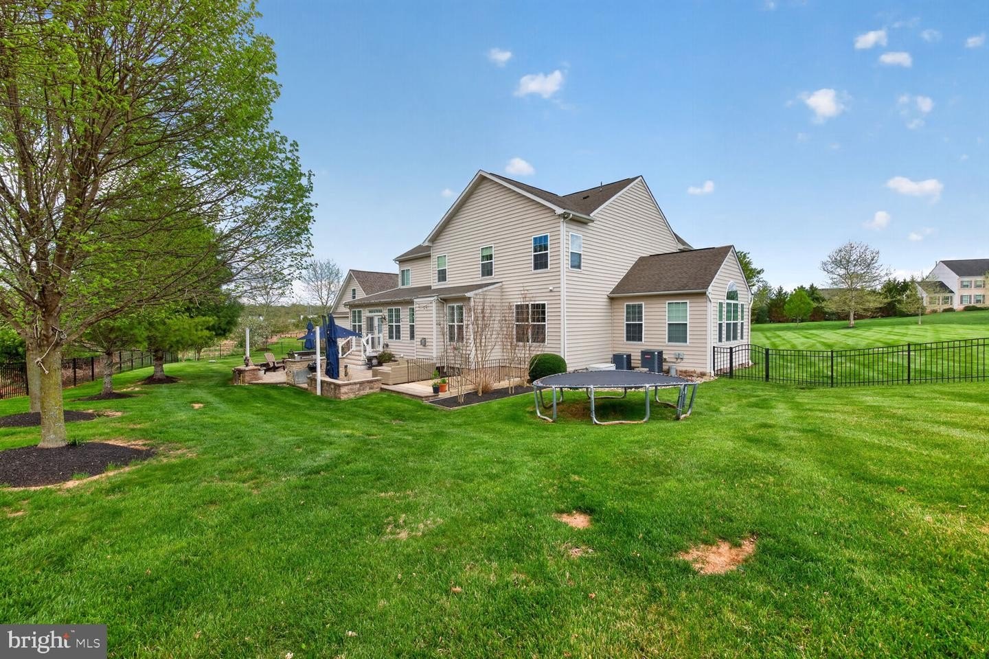 Single Family 5BR 5BA - 15320 SWEETBAY ST, WOODBINE, MD
