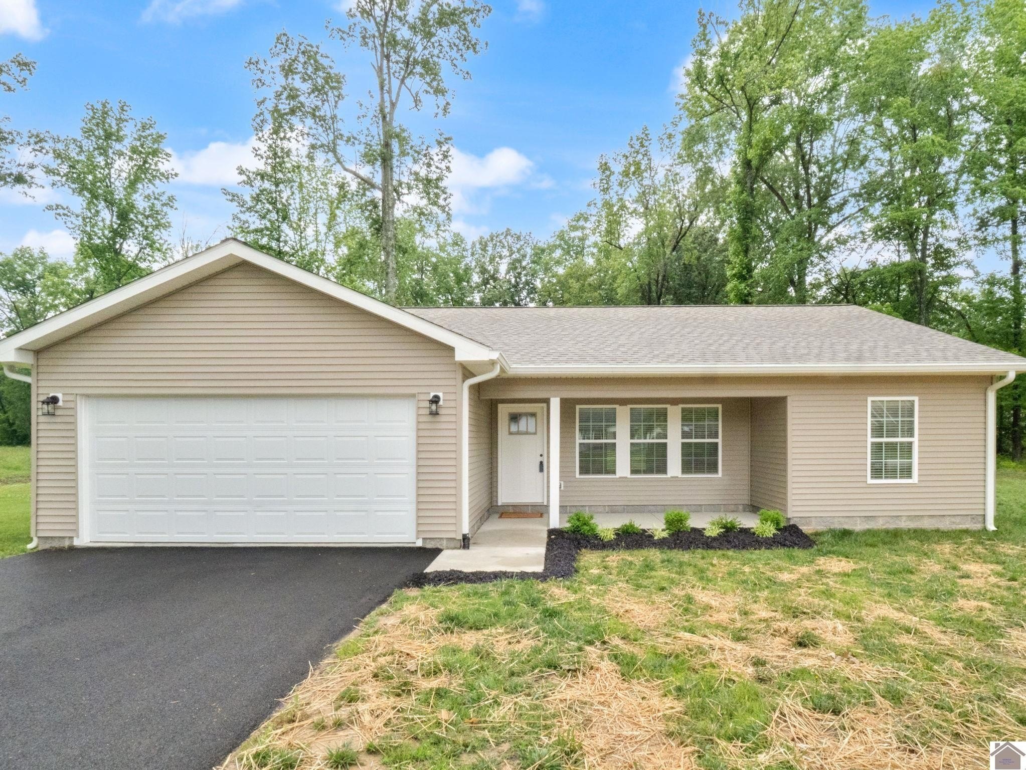 Single Family 3BR 2BA - 1815 Debby Drive, Paducah, KY