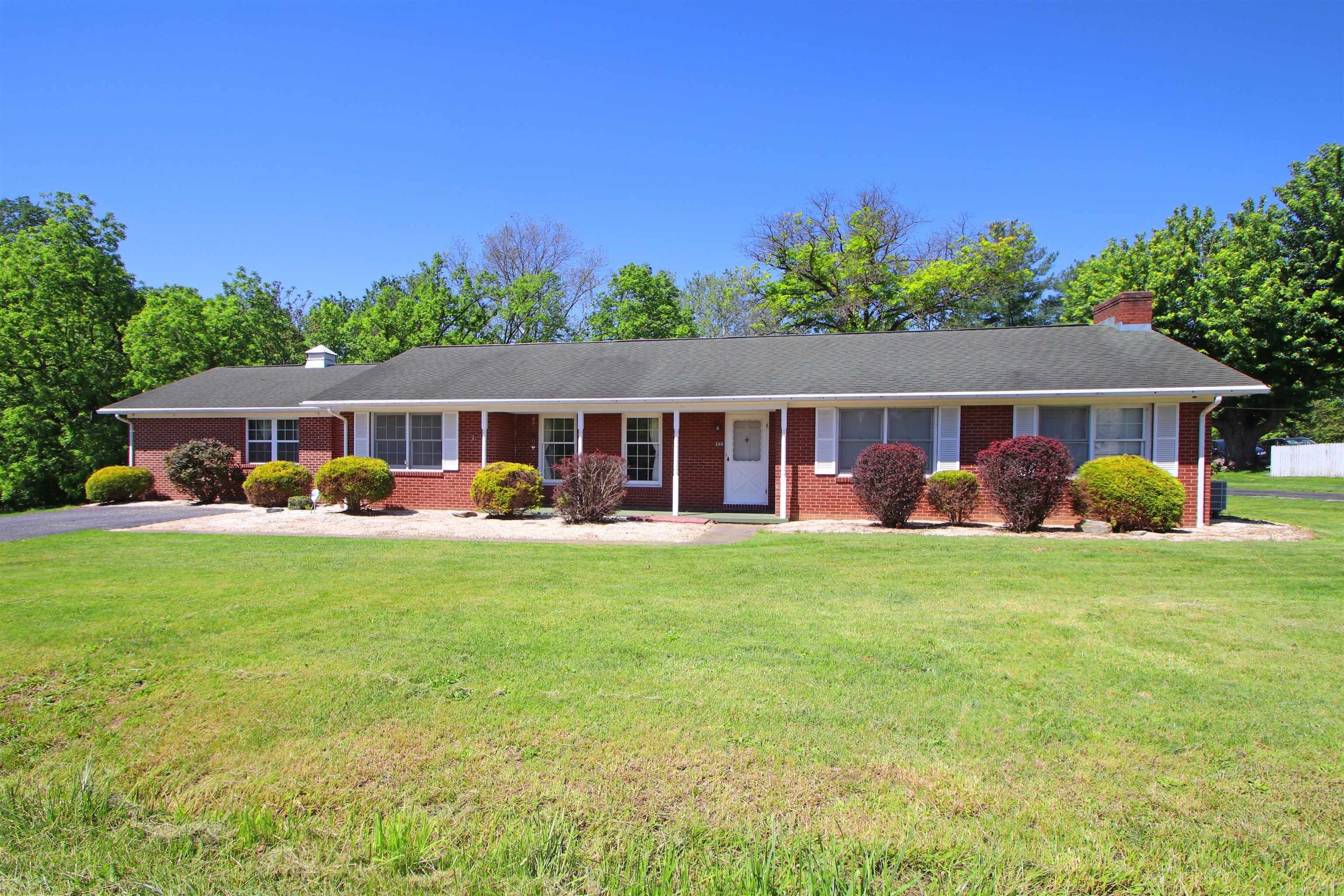 Single Family 4BR 4BA - 184 ORCHARD DR, TIMBERVILLE, VA
