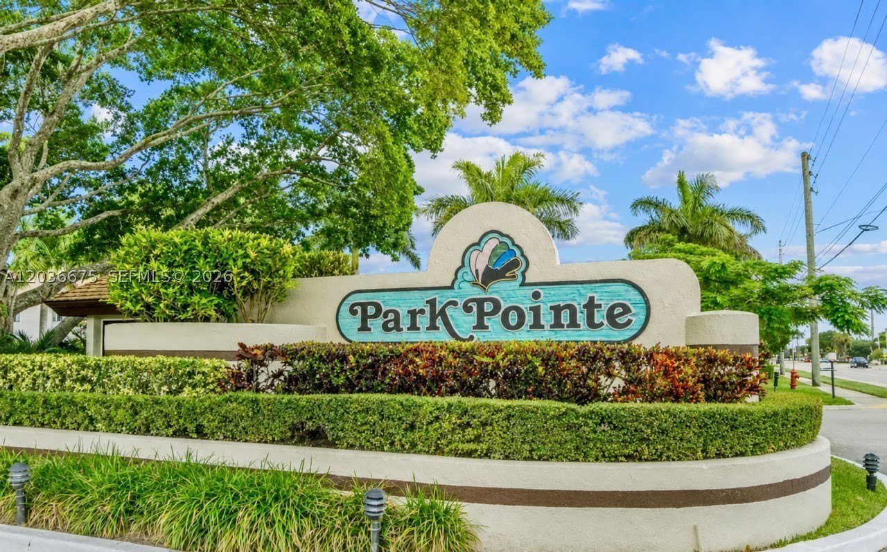 Condo 3BR 2BA - 3380 Lucerne Park Dr, Green Acres, FL