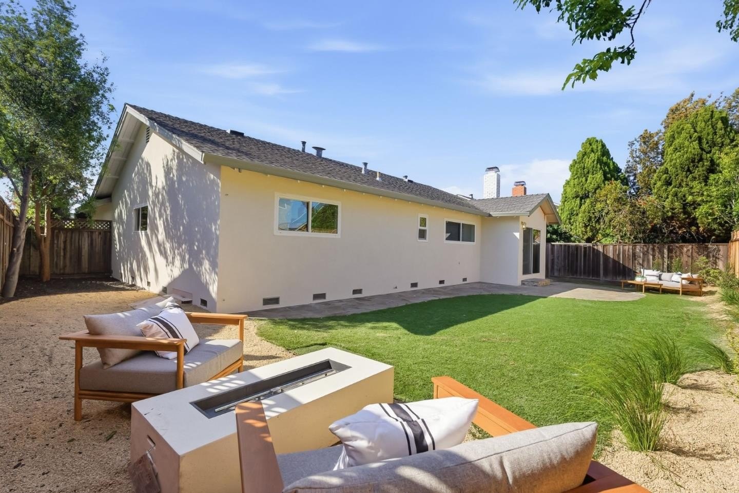 Single Family 3BR 3BA - 929 Constitution DR, FOSTER CITY, CA