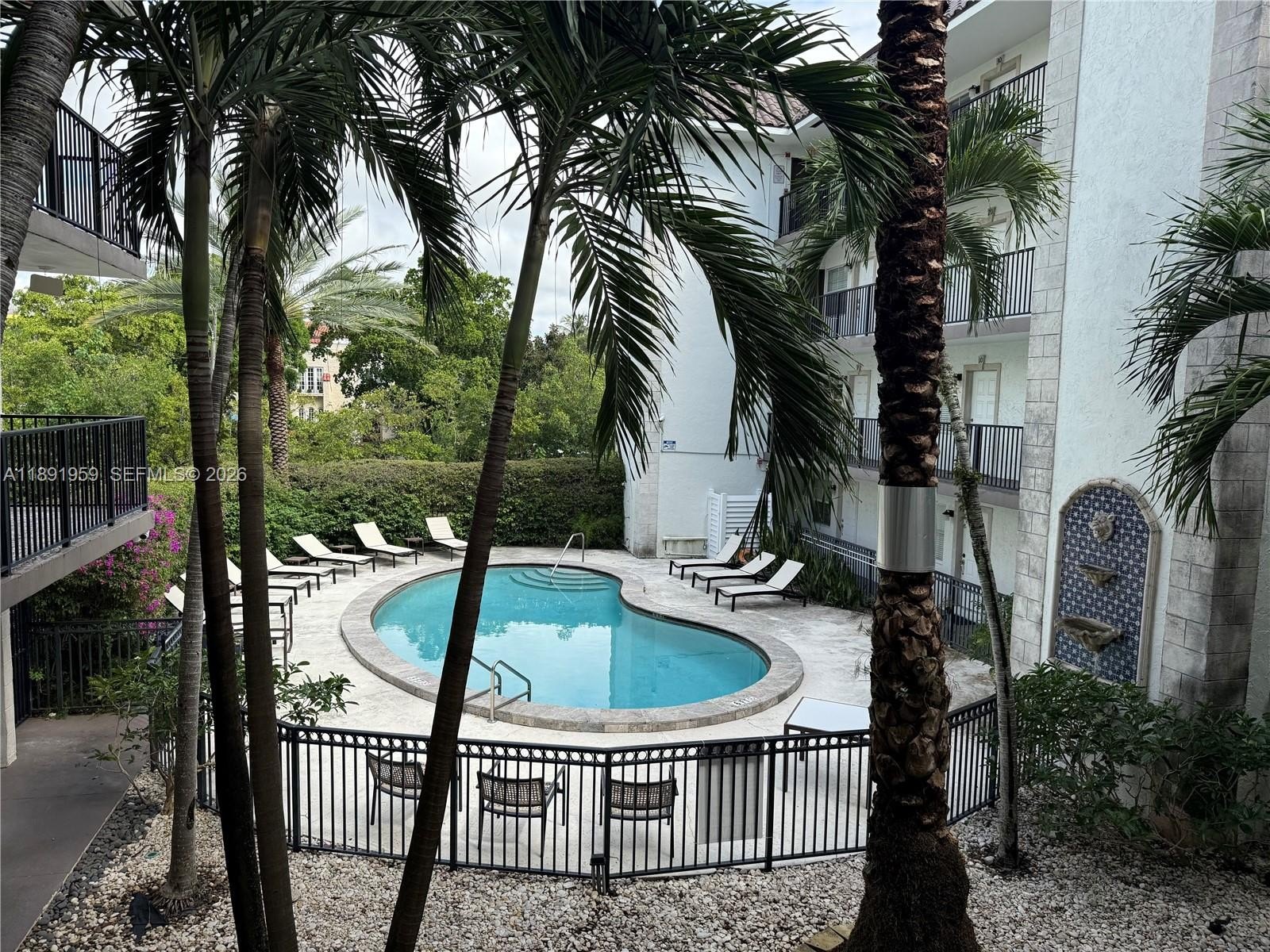 Condo 2BR 2BA - 924 SE 2nd St, Fort Lauderdale, FL