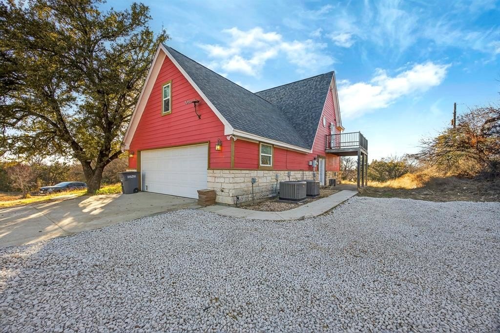 Single Family 3BR 2BA - 6775 Silver Creek Azle Road, Azle, TX