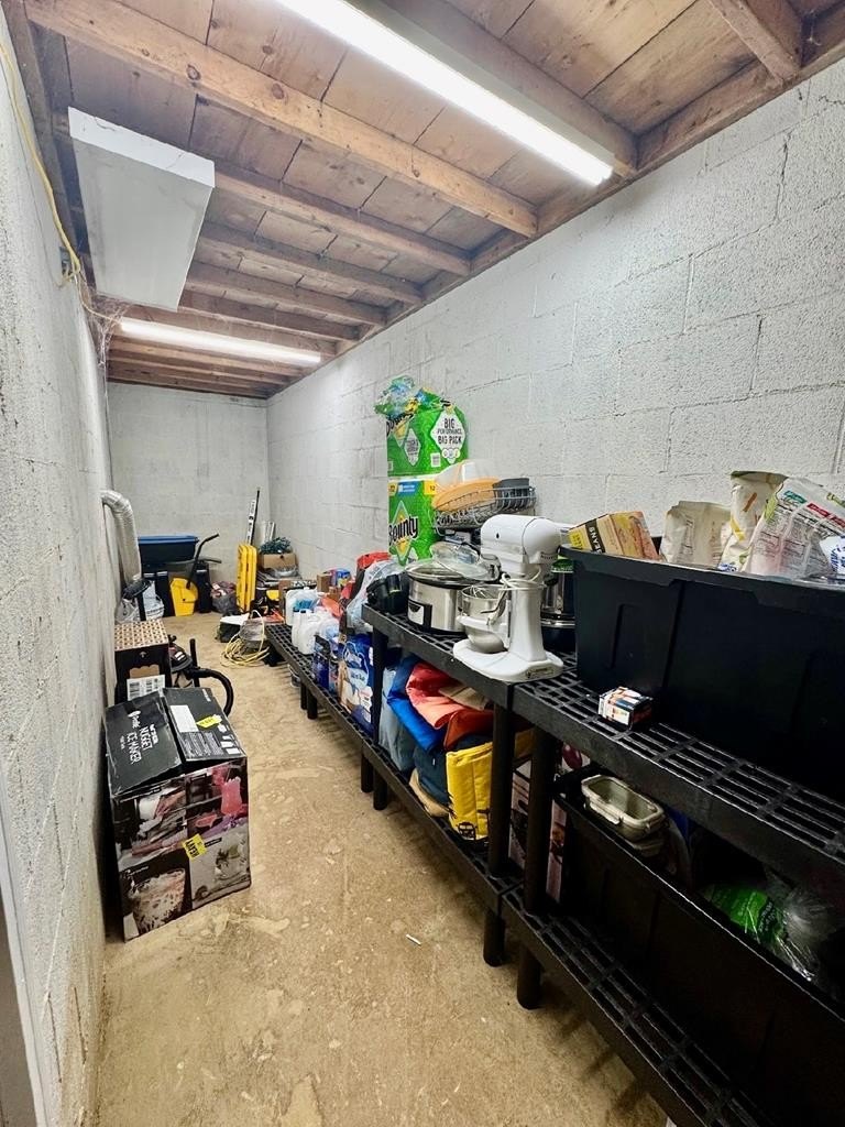 Single Family 3BR 2BA - 73 Hillcrest Drive, Pikeville, KY