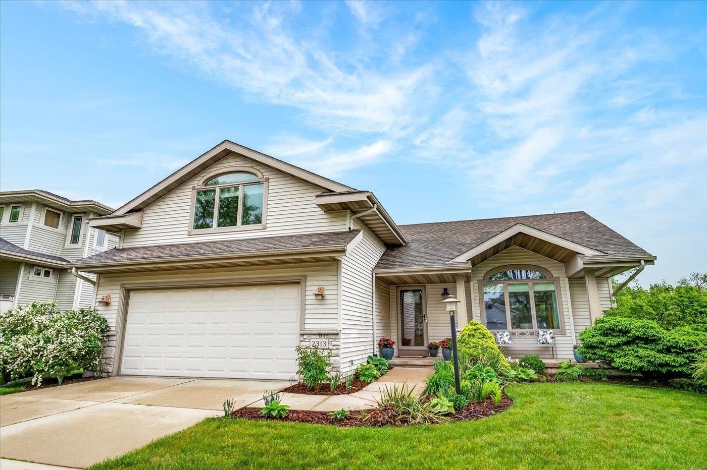 Single Family 3BR 3BA - 2313 Quartz Lane, Madison, WI