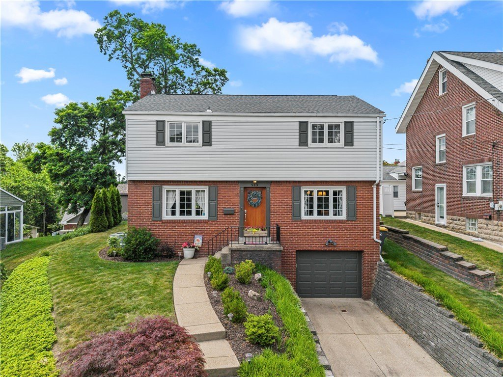 Single Family 4BR 3BA - 943 Biltmore Avenue, Dormont, PA