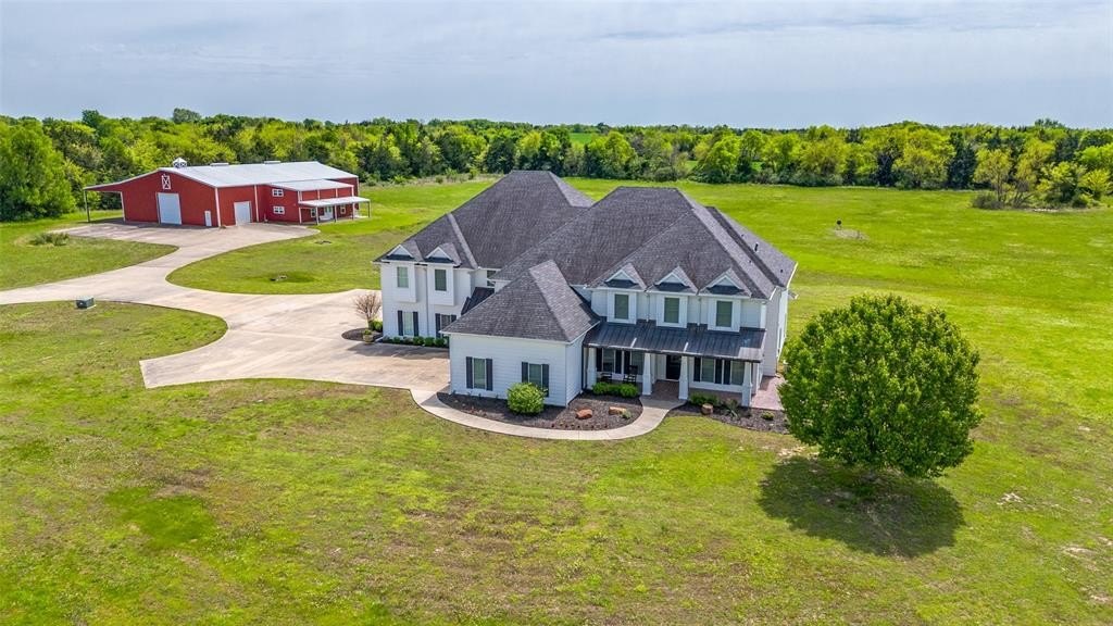 Single Family 7BR 7BA - 6100 Old Clarksville Road, Reno, TX