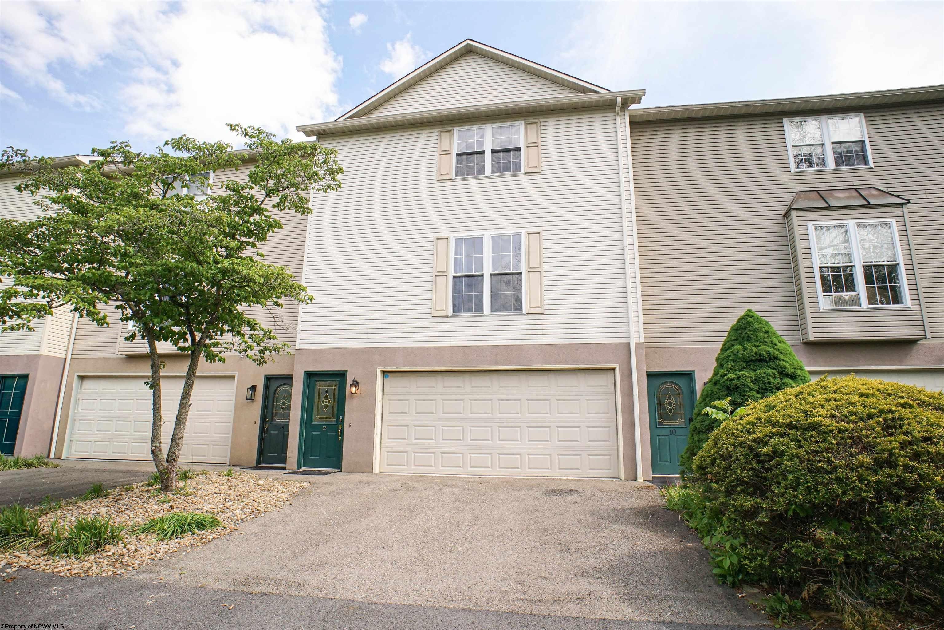 Single Family 3BR 3BA - 12 Clear Spring Drive, Morgantown, WV