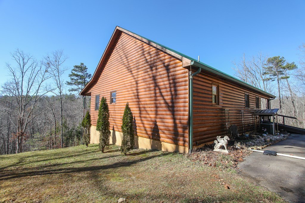 Single Family 2BR 3BA - 380 Bear Trail, Murphy, NC