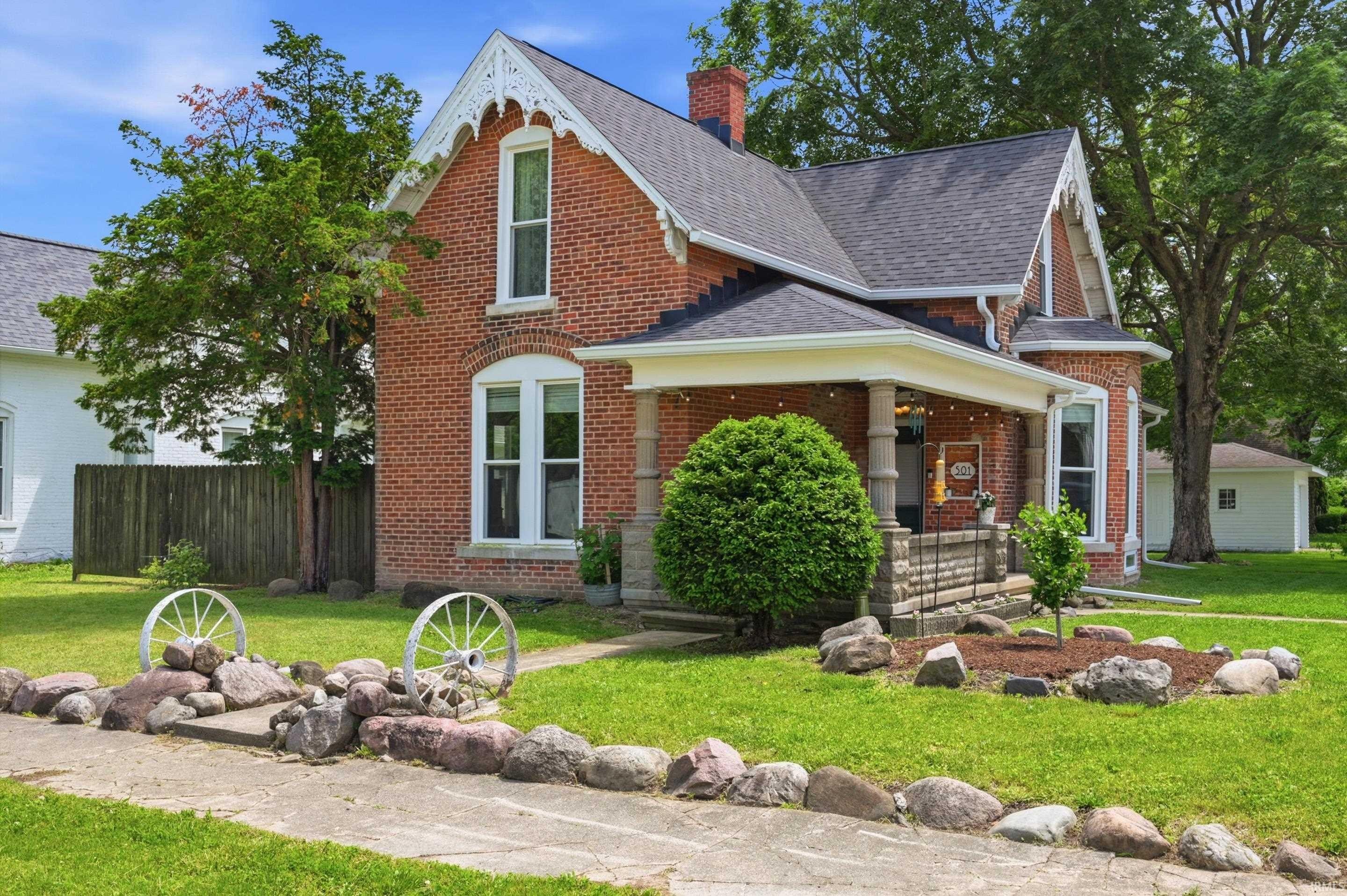 Single Family 3BR 2BA - 501 E Main Street, Arcadia, IN