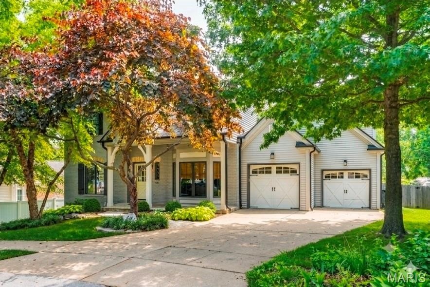Single Family 4BR 5BA - 442 Woodlawn Grove Lane, Kirkwood, MO