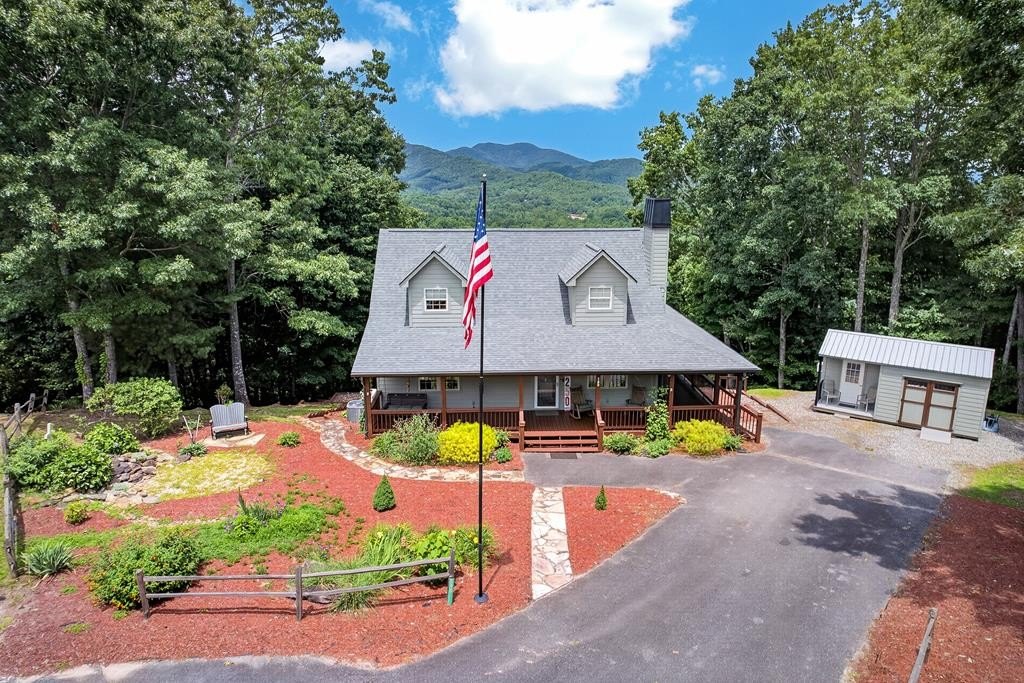 Single Family 3BR 3BA - 190 The Foothills, Young Harris, GA