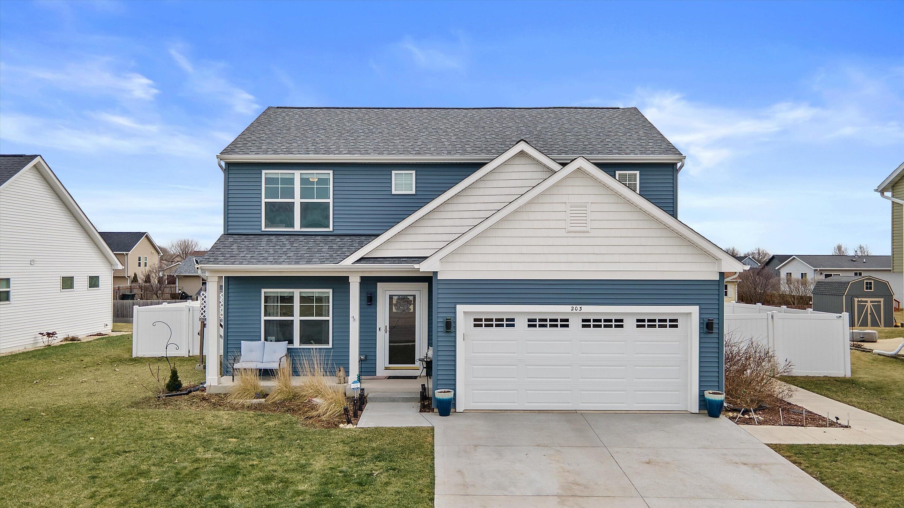 203 Linden Ln  